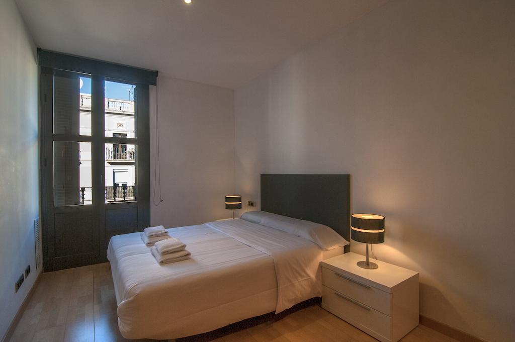 Tamarit Apartment Barcelona